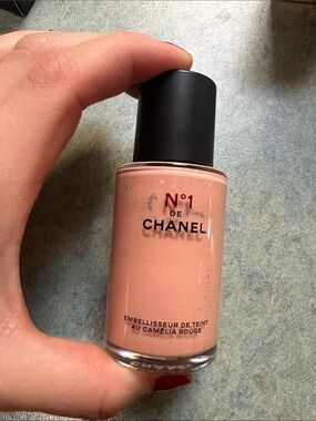 CHANEL N°1 Red Camellia skin enhancer in Soft Pink, no box, used few times